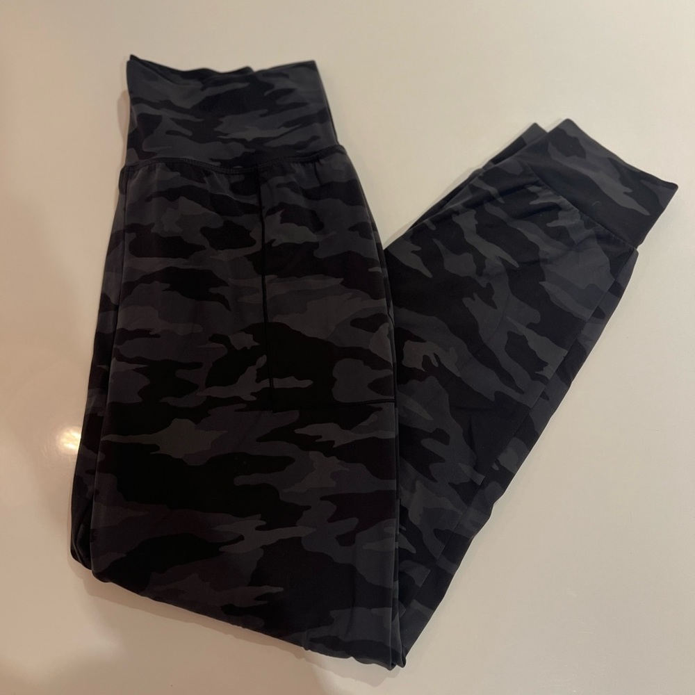 Athleta Camo Print Joggers